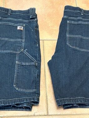 Bundle of Duluth grit men 40 stretch denim work shorts